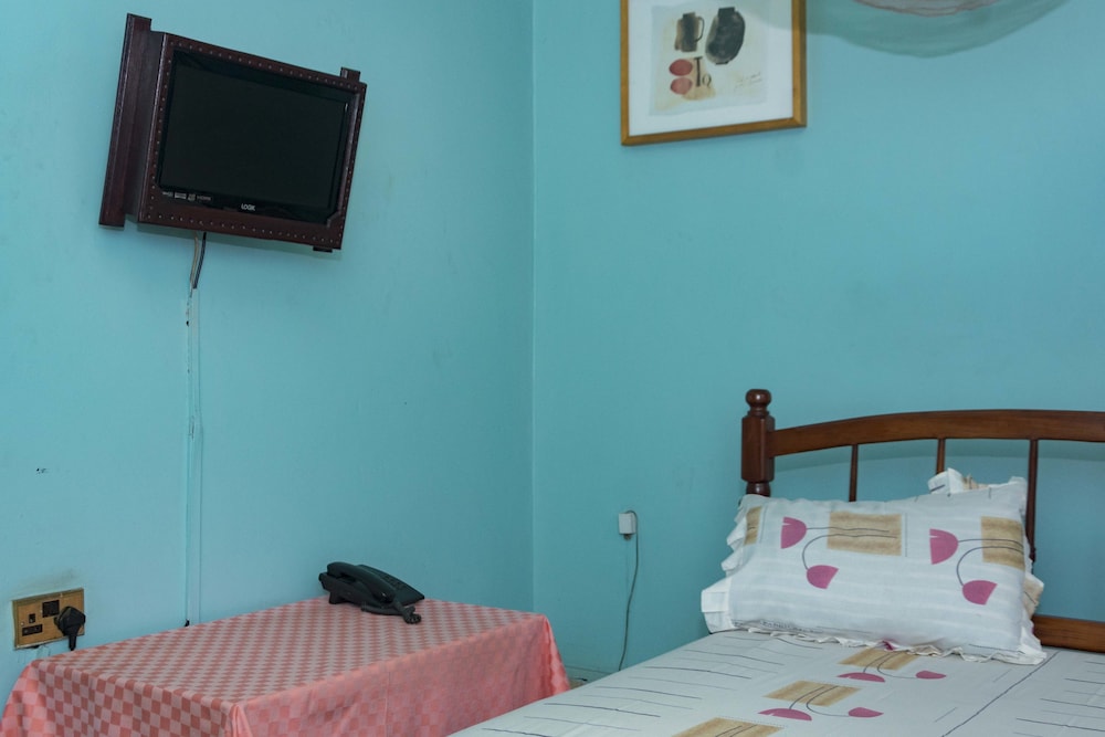 Rosama Guest House