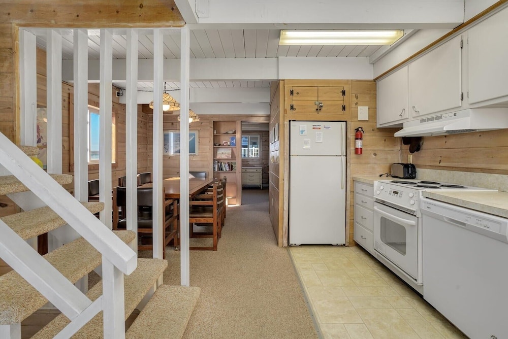 Summer Place 10 3 Bedroom Townhouse