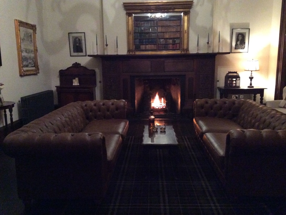 Graemeshall House