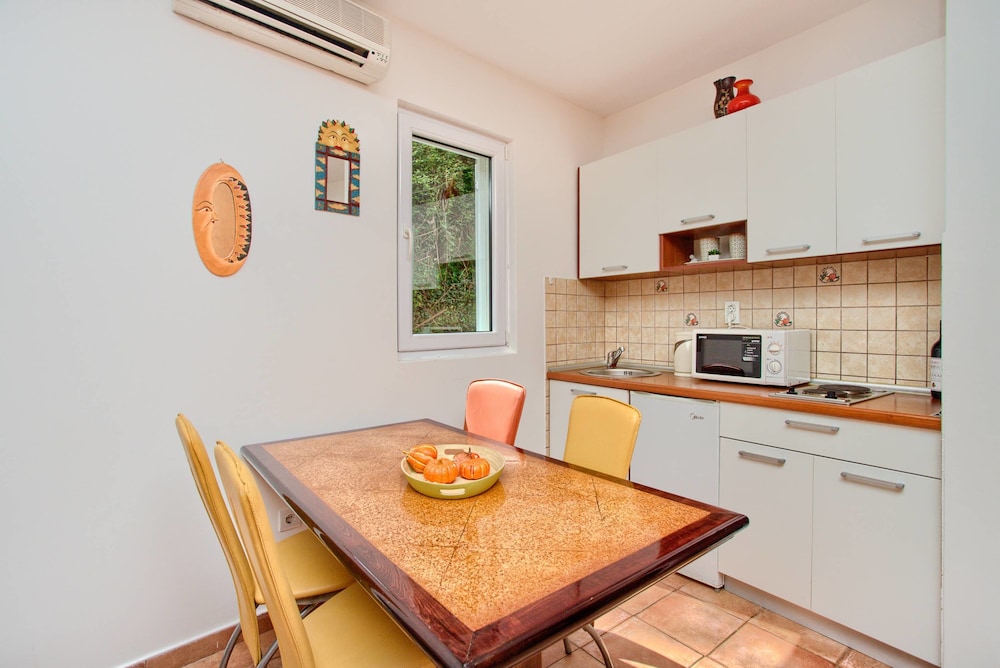 Apartments Ivanovic