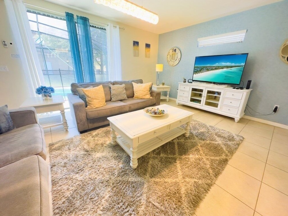 Amazing 6 Bd Home Near Disney W/ Pool 6 Bedroom Home by Redawning view 4