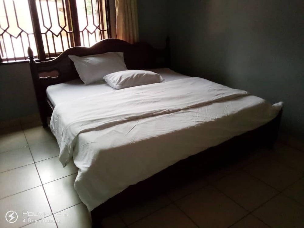 Airport Appex Motel view 2