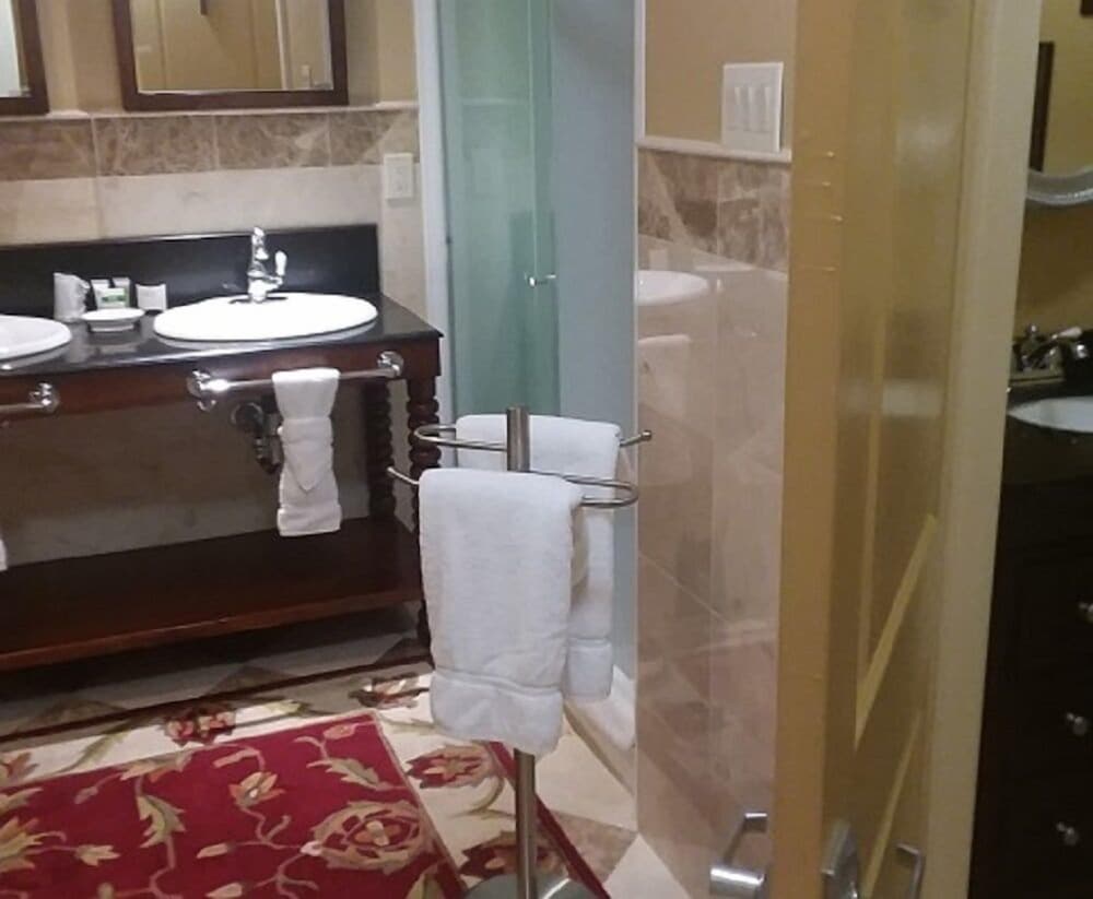 Hotel Dushore