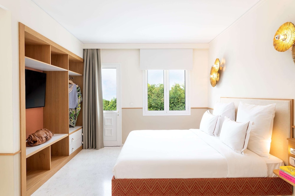 Brown Beach Chalkida Resort, a member of Brown Hotels