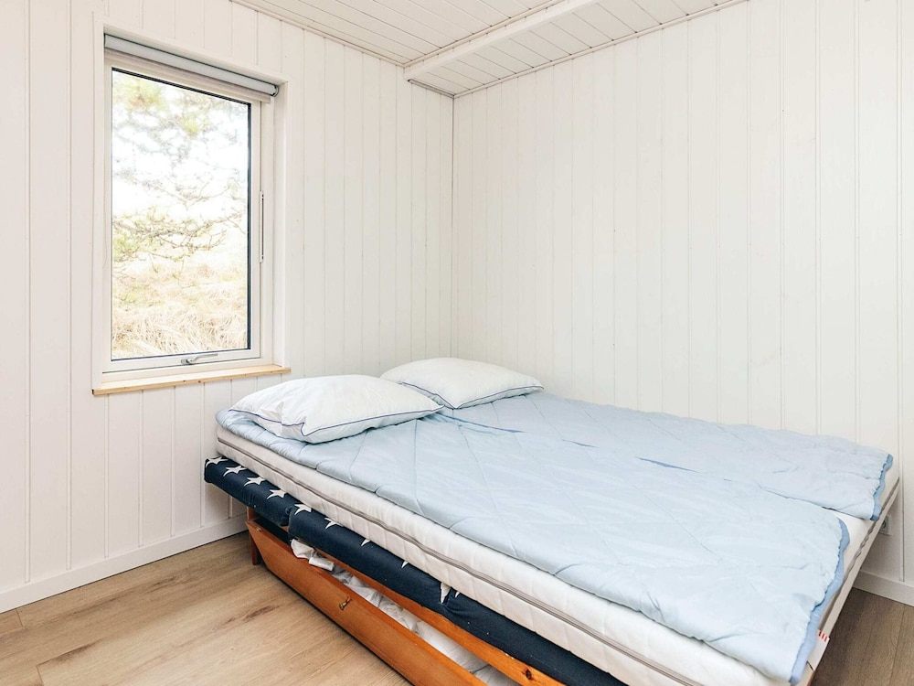 6 Person Holiday Home in Pandrup