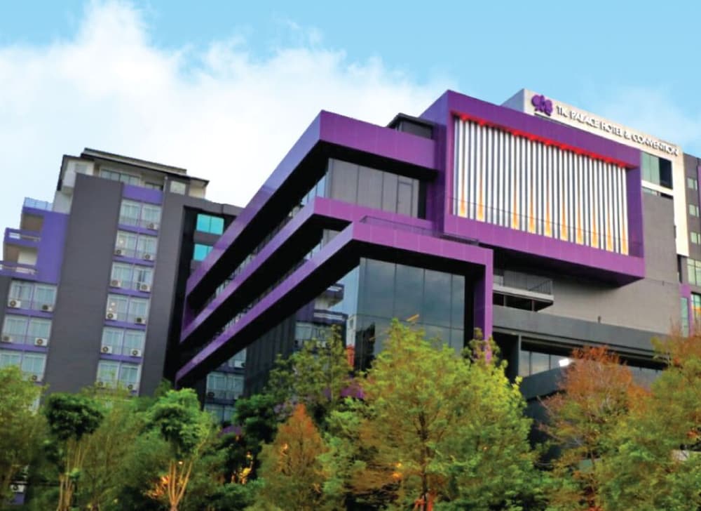 TK Palace Hotel & Convention