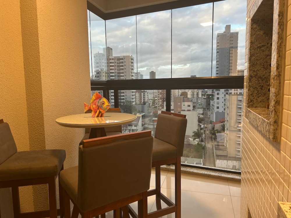 APARTAMENTO ALTO PADRÃO CENTRO ITAJAÍ
