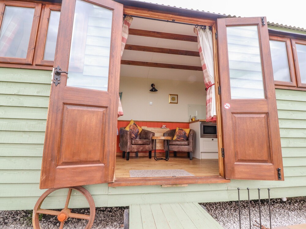The Herdsman Luxury Shepherds Hut