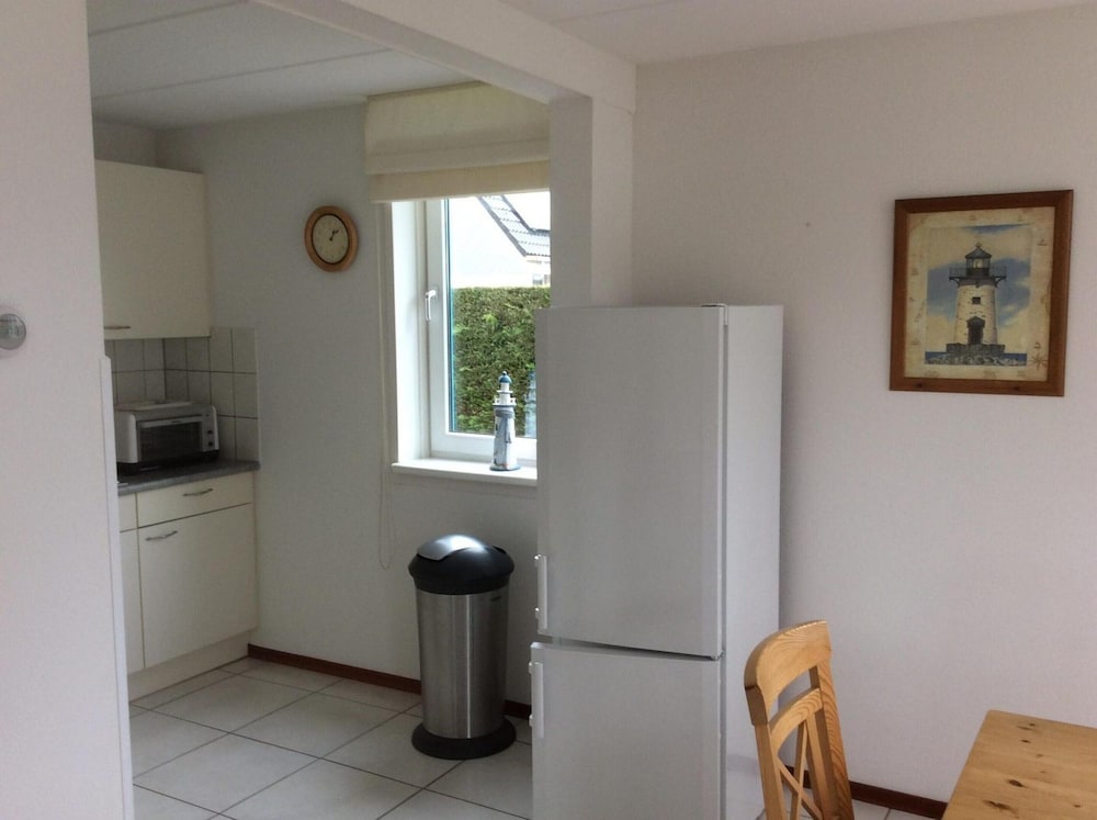 Bungalow for 6 People Near Beach