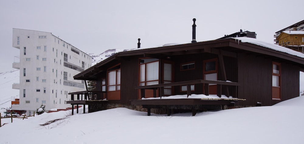 El Colorado Bungalows