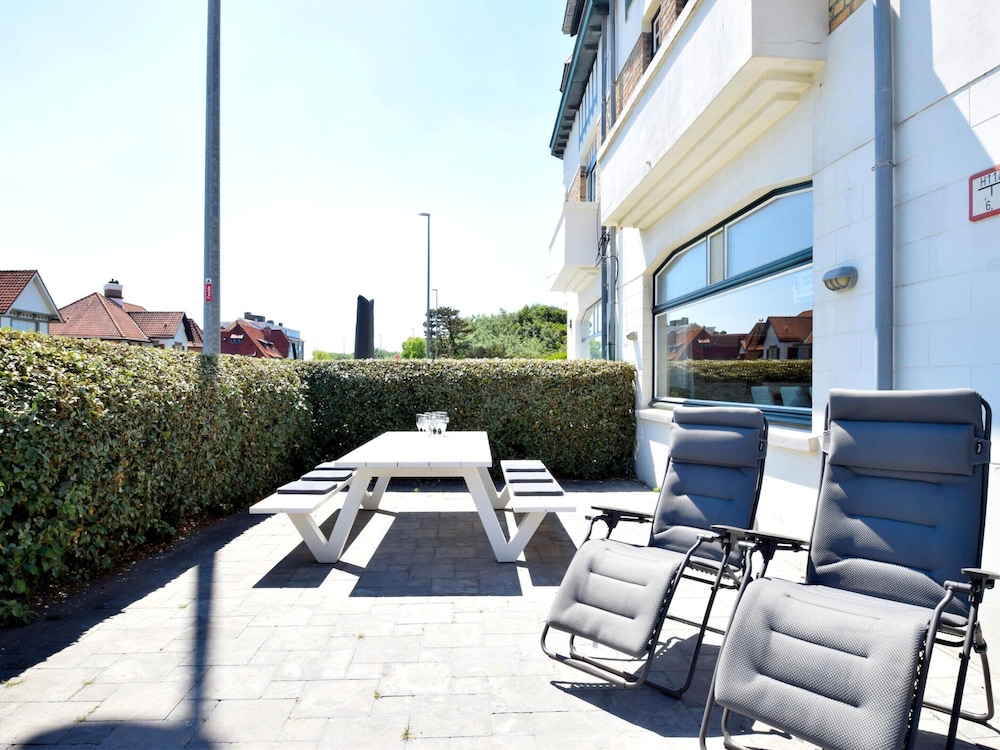 Apartment Near Ostend Beach