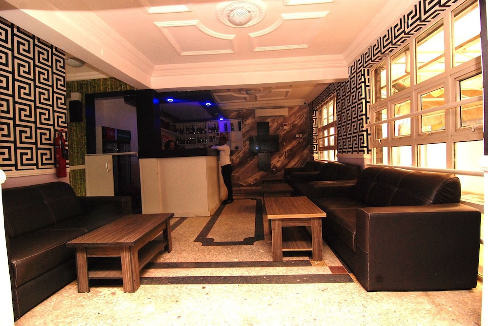 Silverland Hotel and Suites