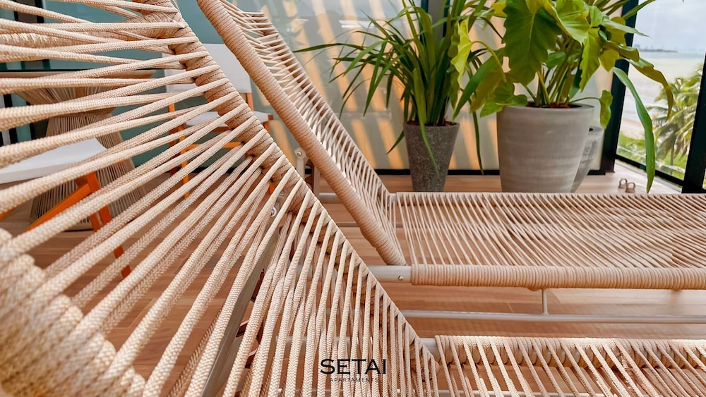 Edition - by Setai Apartaments