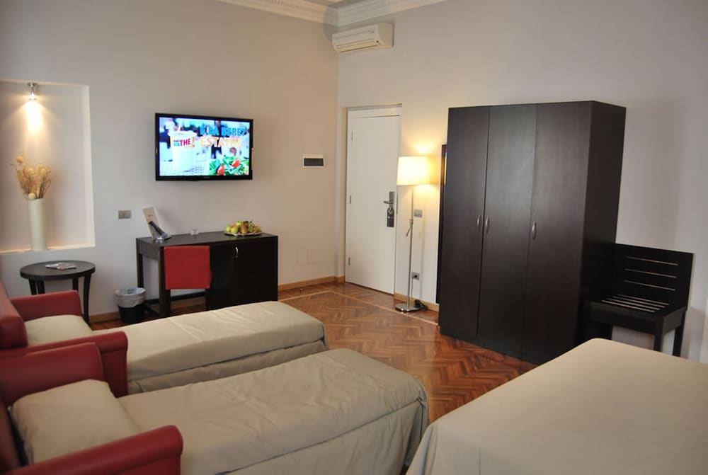 Target Inn Rome