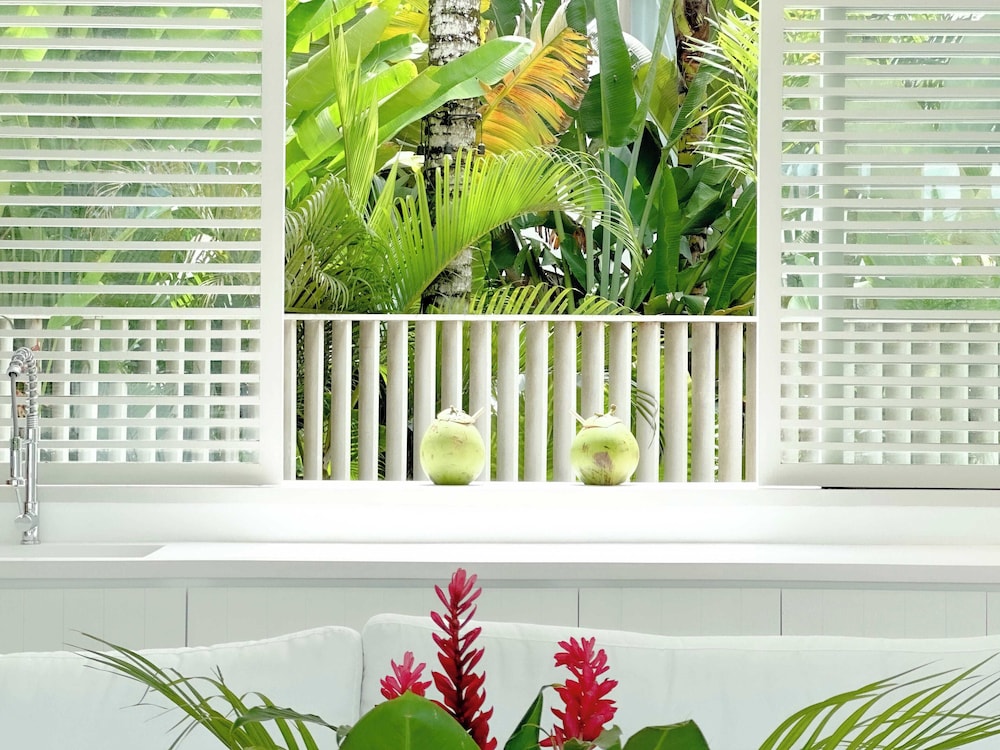 Sunset Bungalow