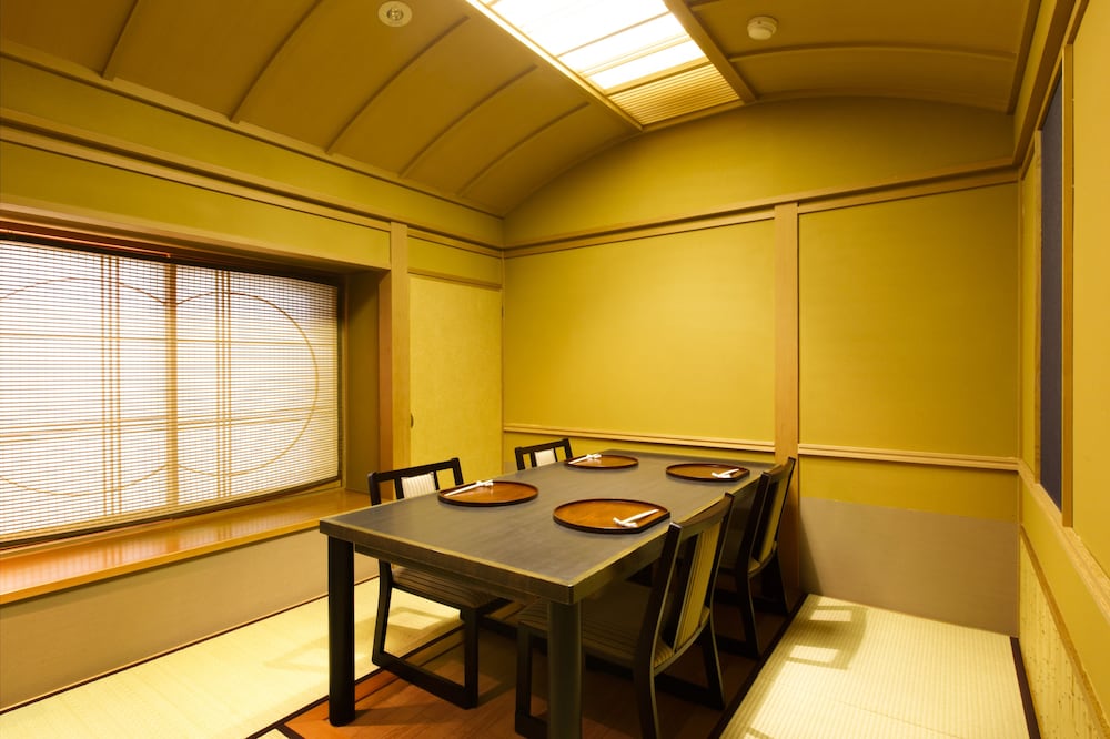 Wakakusa no Yado Maruei Ryokan