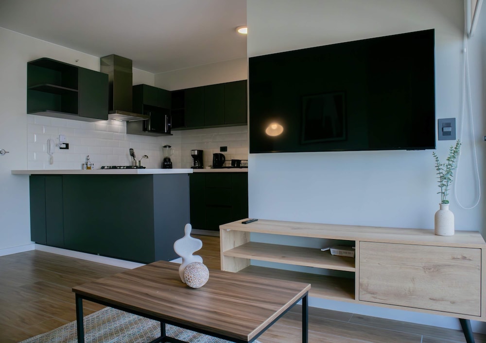 w Stylish 1BR in San Isidro