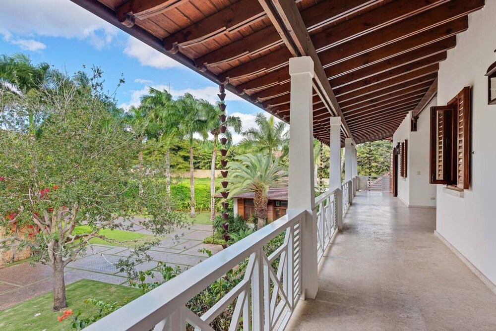 Magnificent Eight Bedroom Holiday Home