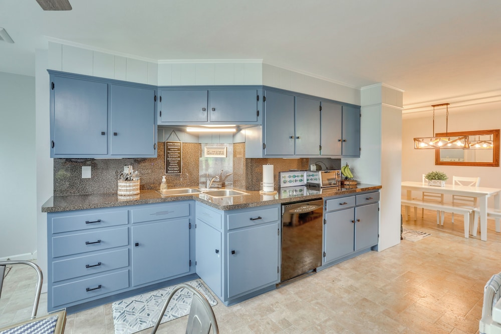 Family Retreat Near Hersheypark w/ Horse Farm View