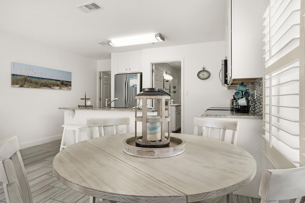 Gulfview II 101