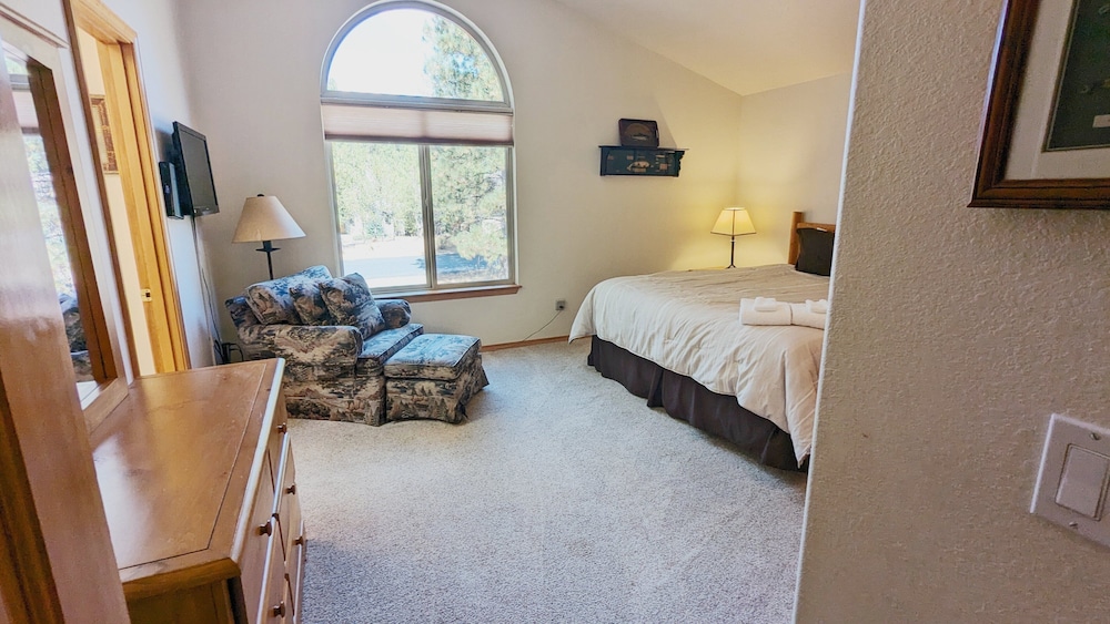 Mcnary 20 5 Bedroom Home