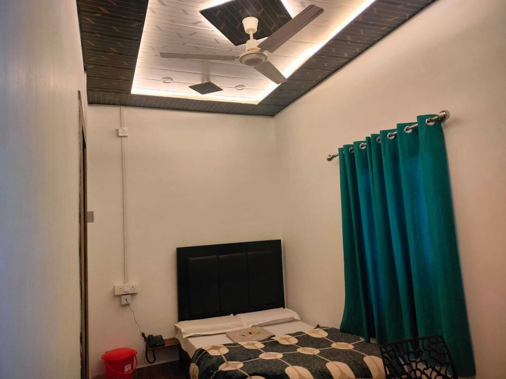 Kishan Home Stay
