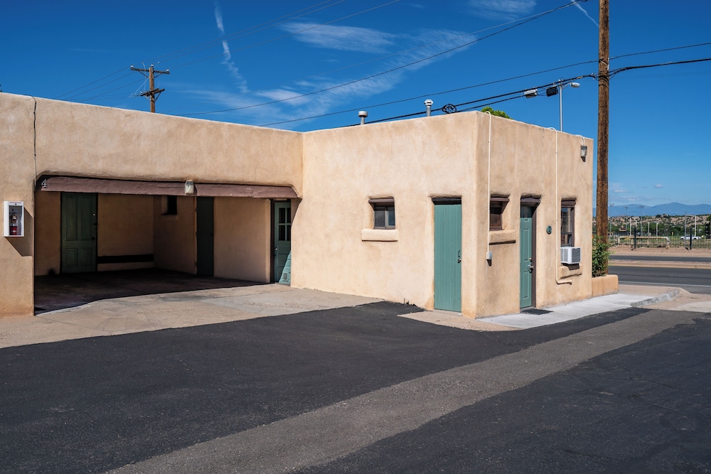 Santa Fe Vacations - King's Rest Court Inn - Property Image 28