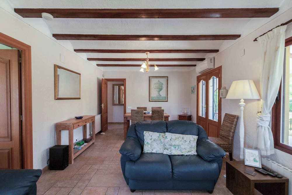 Villa Nichola