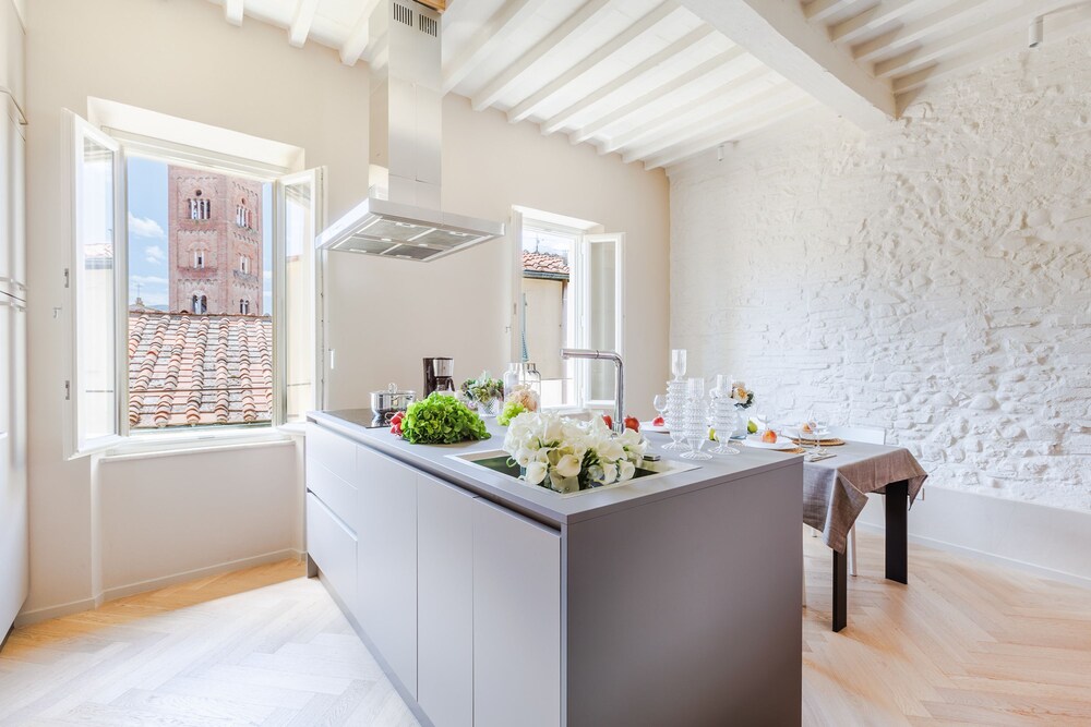 The White Lotus Penthouse