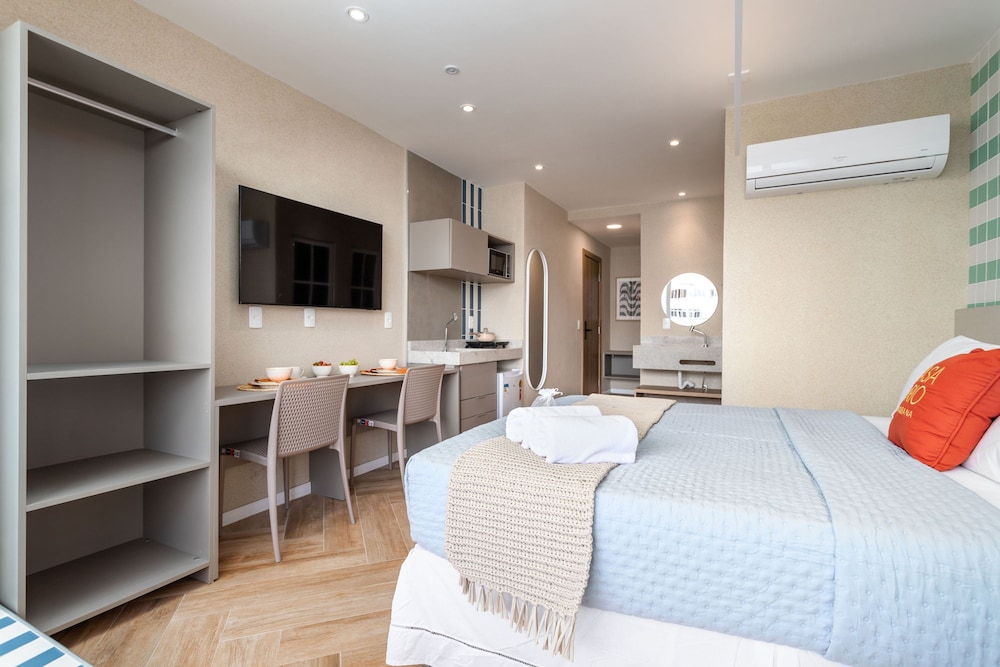 Sea View and Balcony With Bathtub Q4