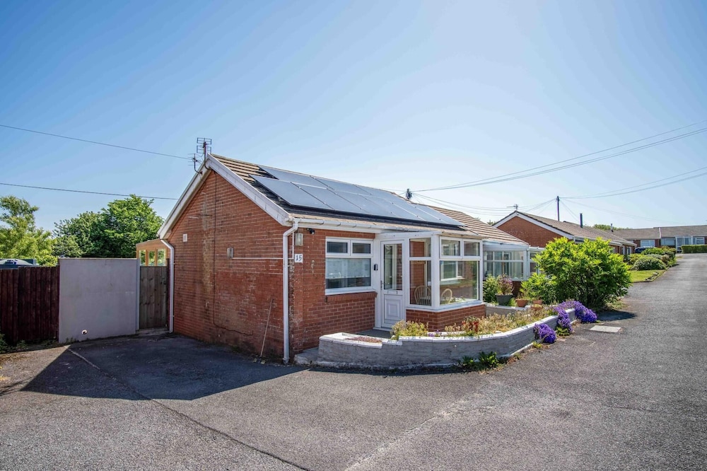 Cosy Cottage - 2 Bedroom Cottage - Mumbles