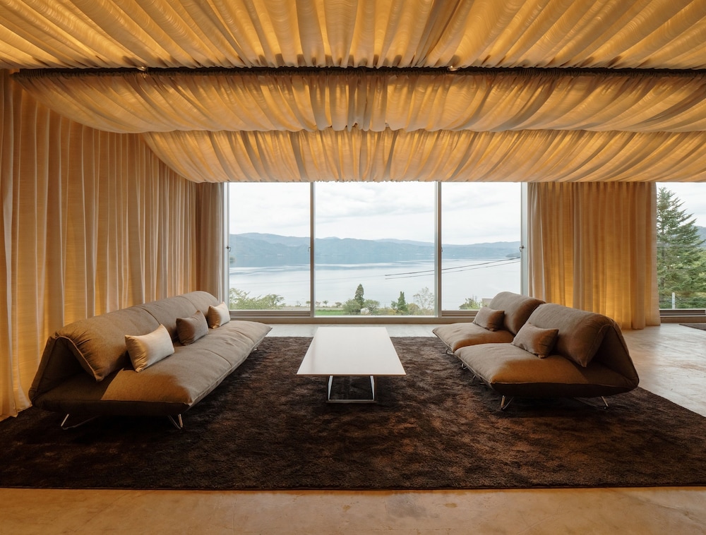 WE Hotel Toya - Dusit Collection 4