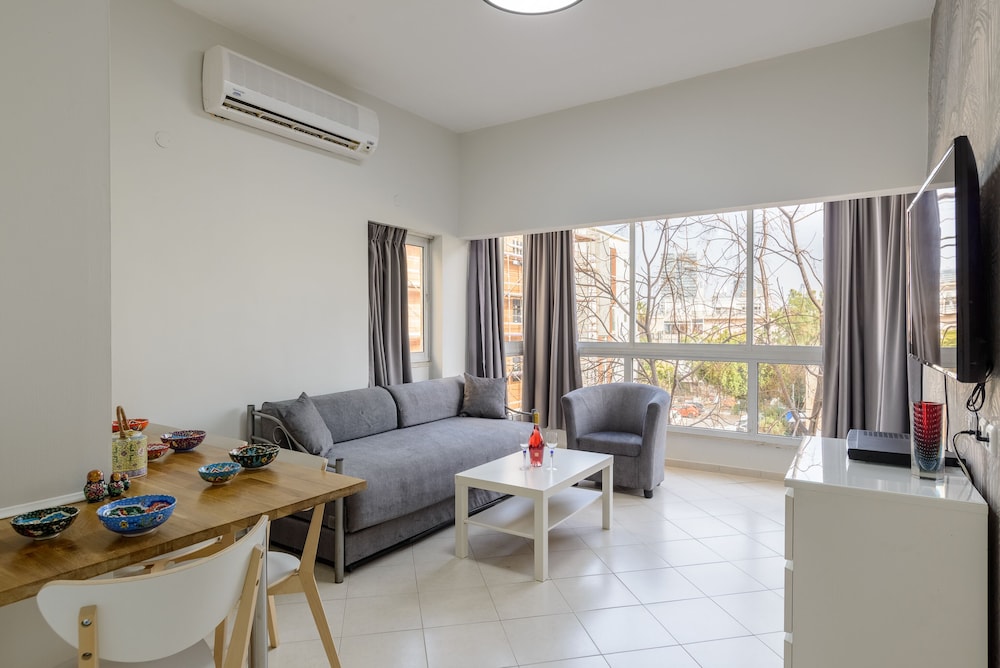 Sea Suites Apartments
