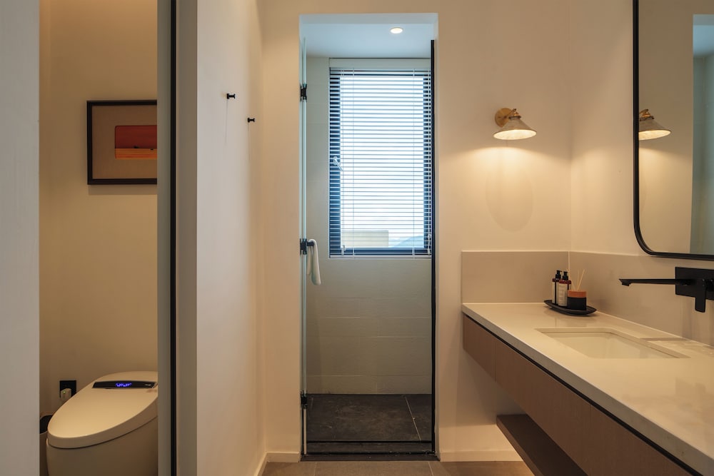 Miyue Shenzhen Tianlu Secret Wild Wizard Holiday Hotel