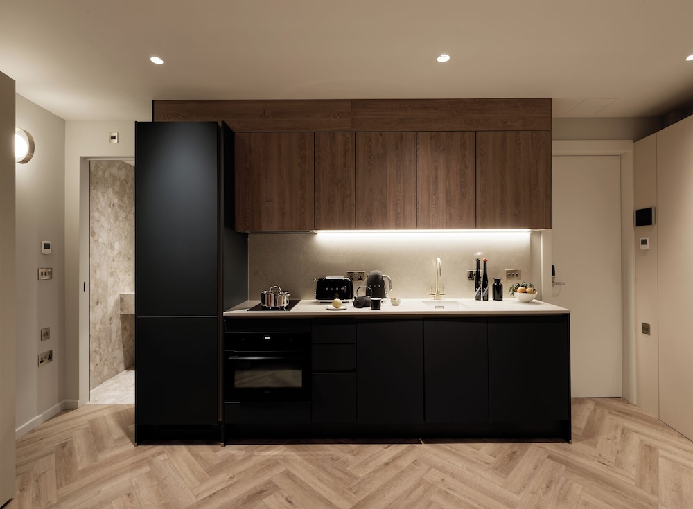 Notting Hill Hyde Park Apartments