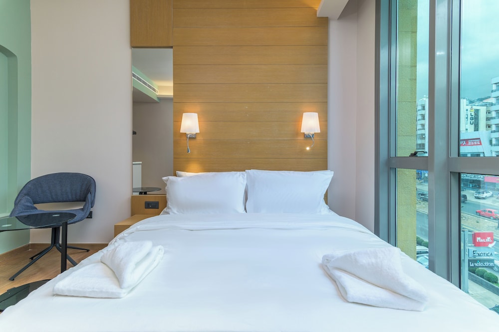 Jounieh Living - Residences by Local Host