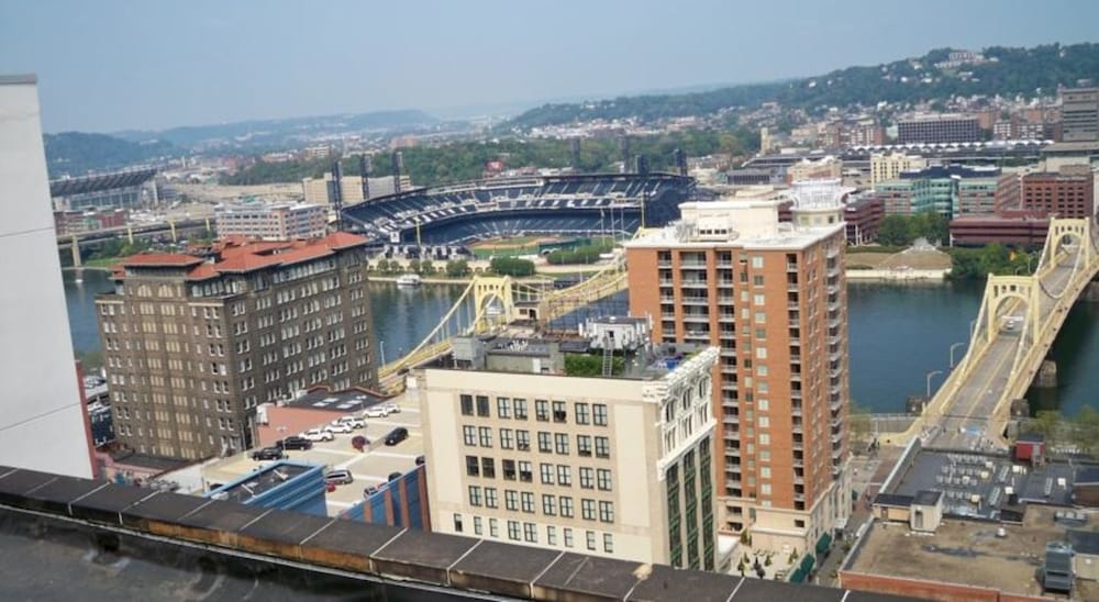 BridgeStreet at The Clark Building