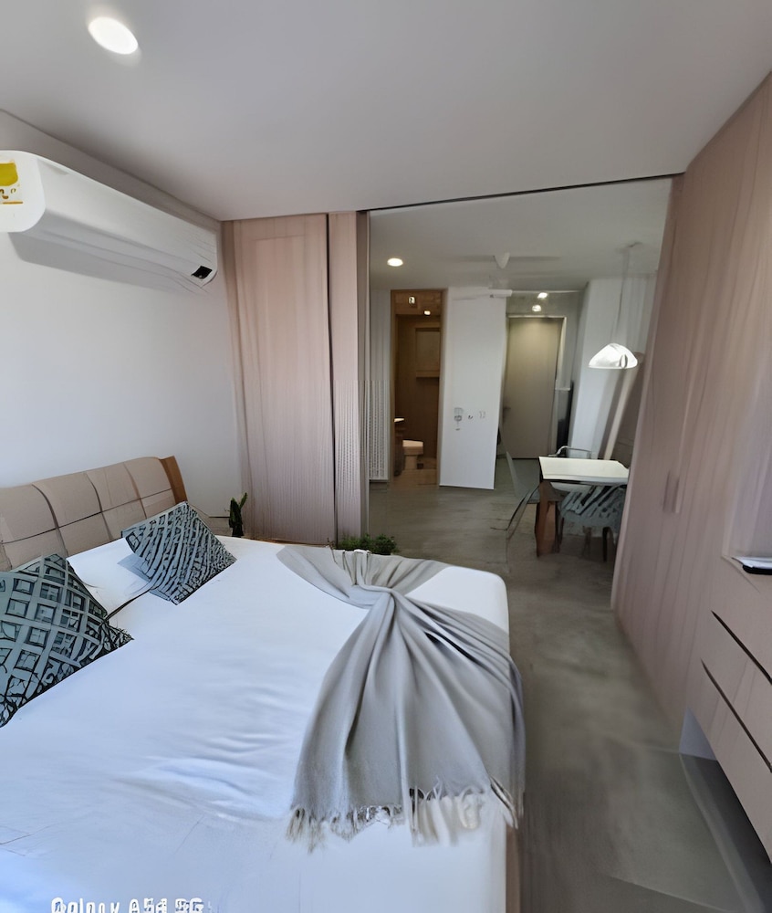 Salguero Suites