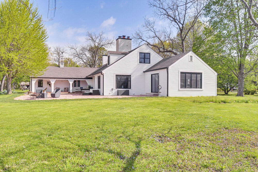 Knoxville Area Getaway on 22 Acres w/ Pond Access! - Property Image 9