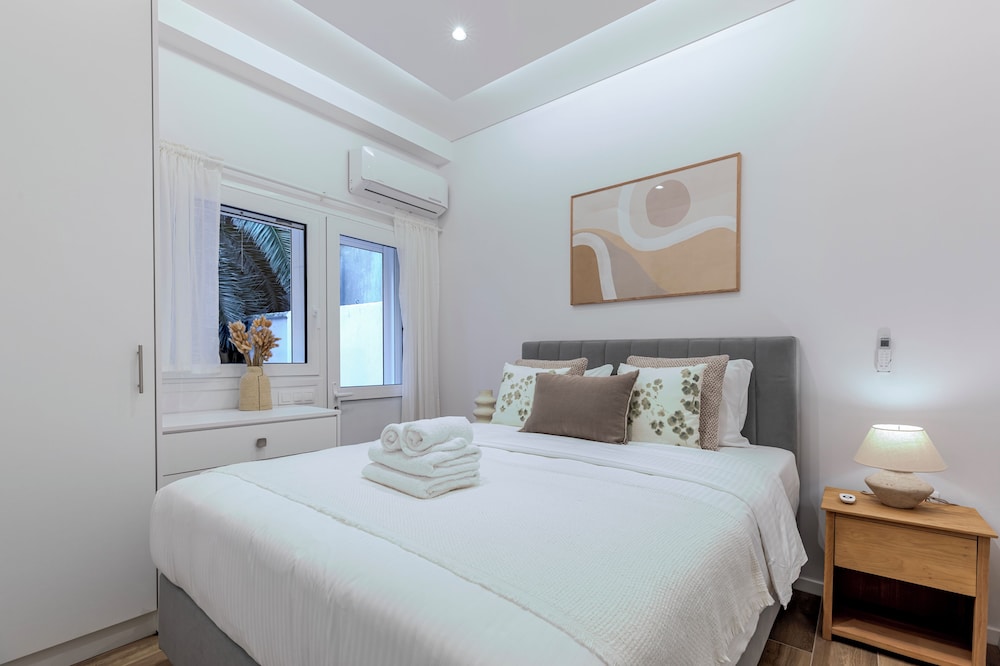 Chleo - Glamorous 2 BR Apt. in Athens photo 3