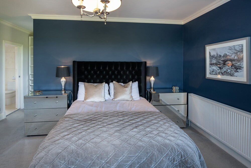 Green End House view 4