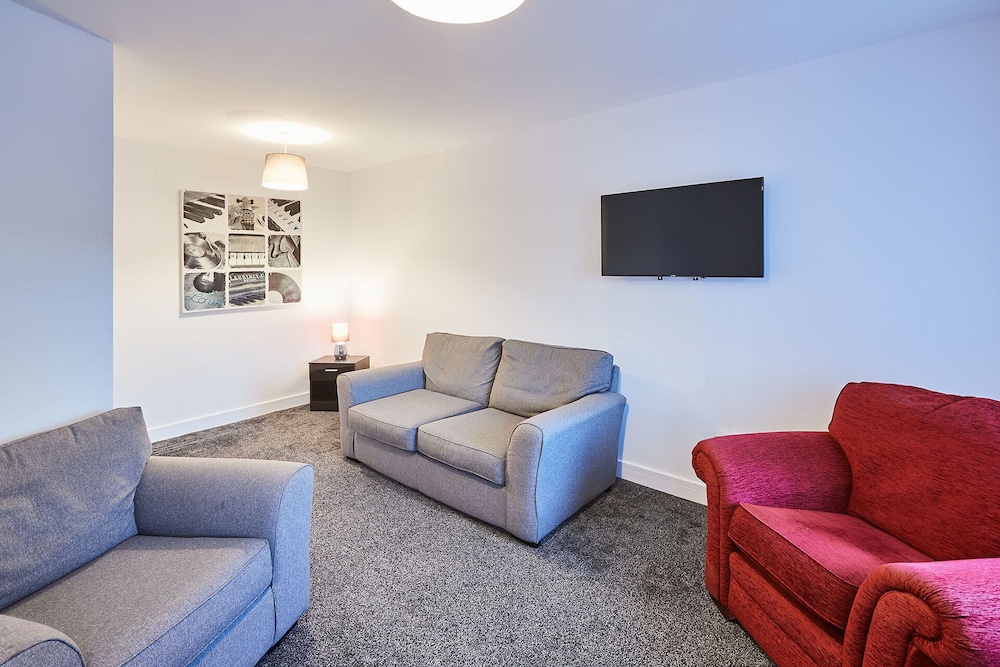 Host Stay House 4 view 3