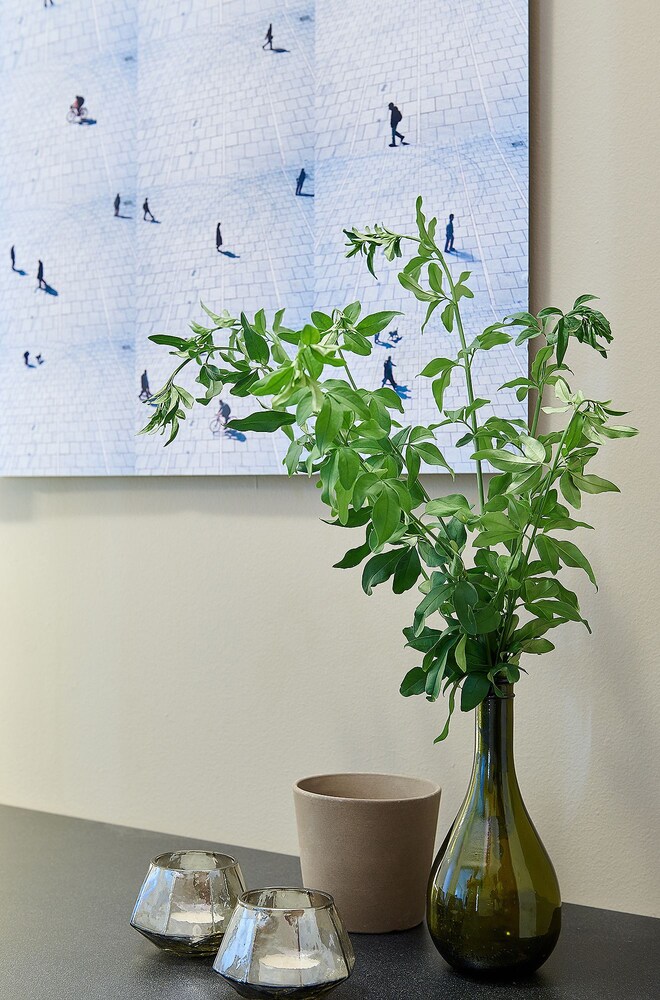 Parthenon Apartment