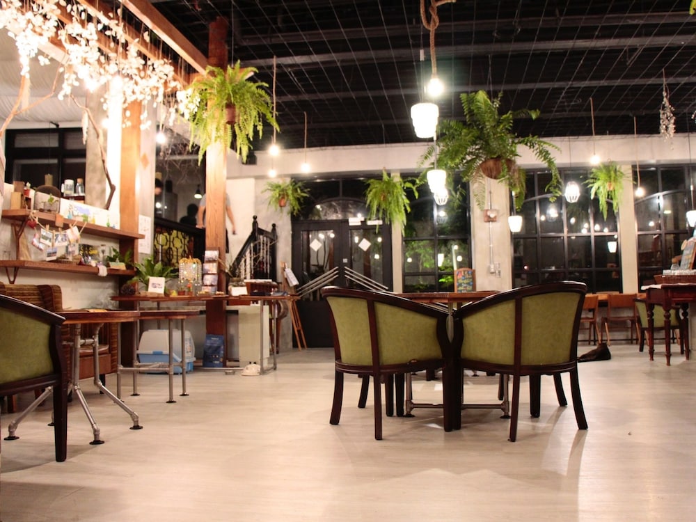 7days 4season Cafe B&B