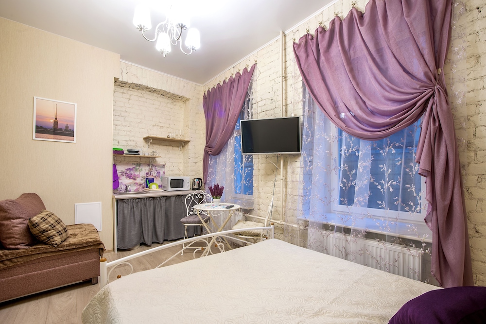 History Apartments