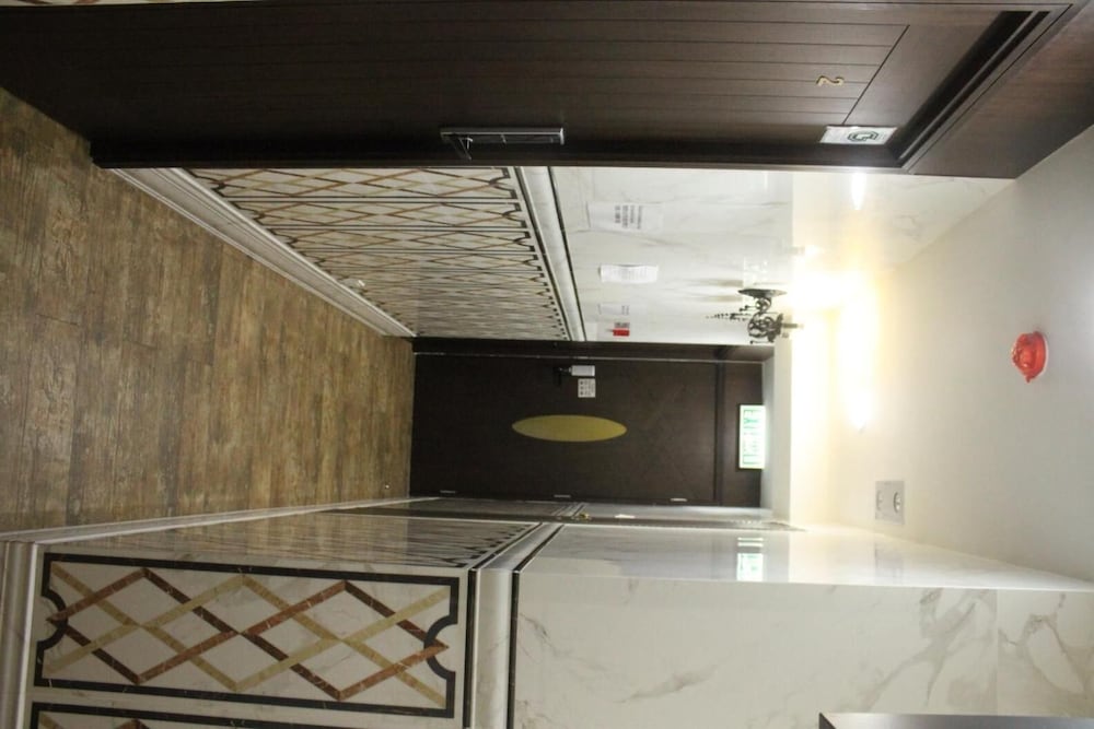 Grand Inn - Image 5