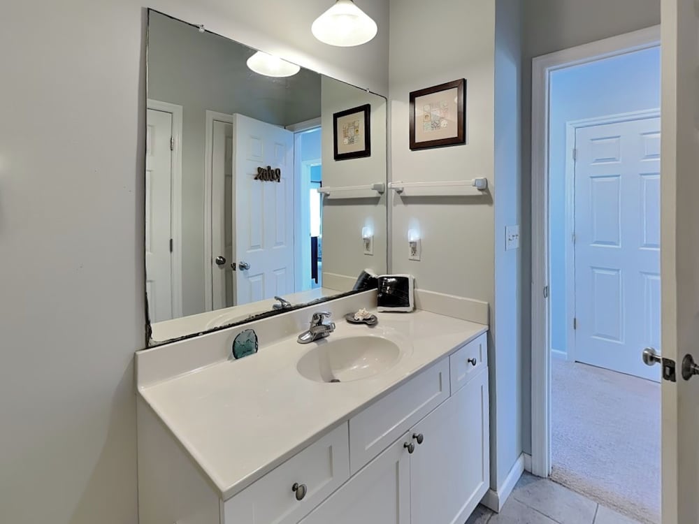 Bel Sole (Beautiful Sun) by Topsail Realty