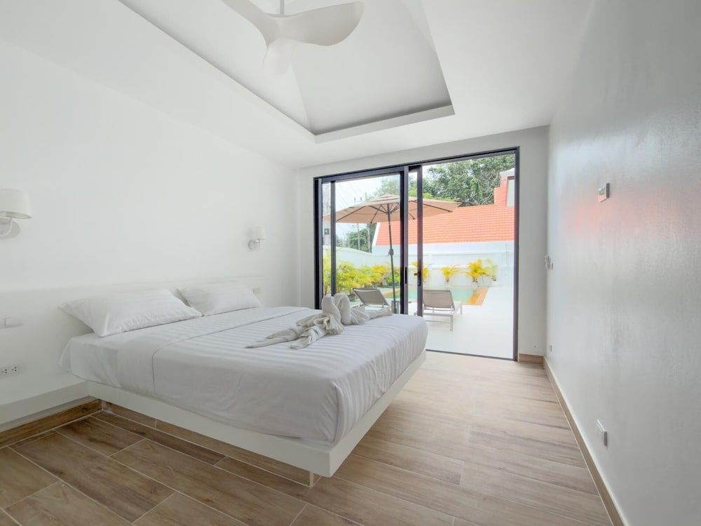 Stylish 3BR Pool Villa Lawan Villa (LWV1)