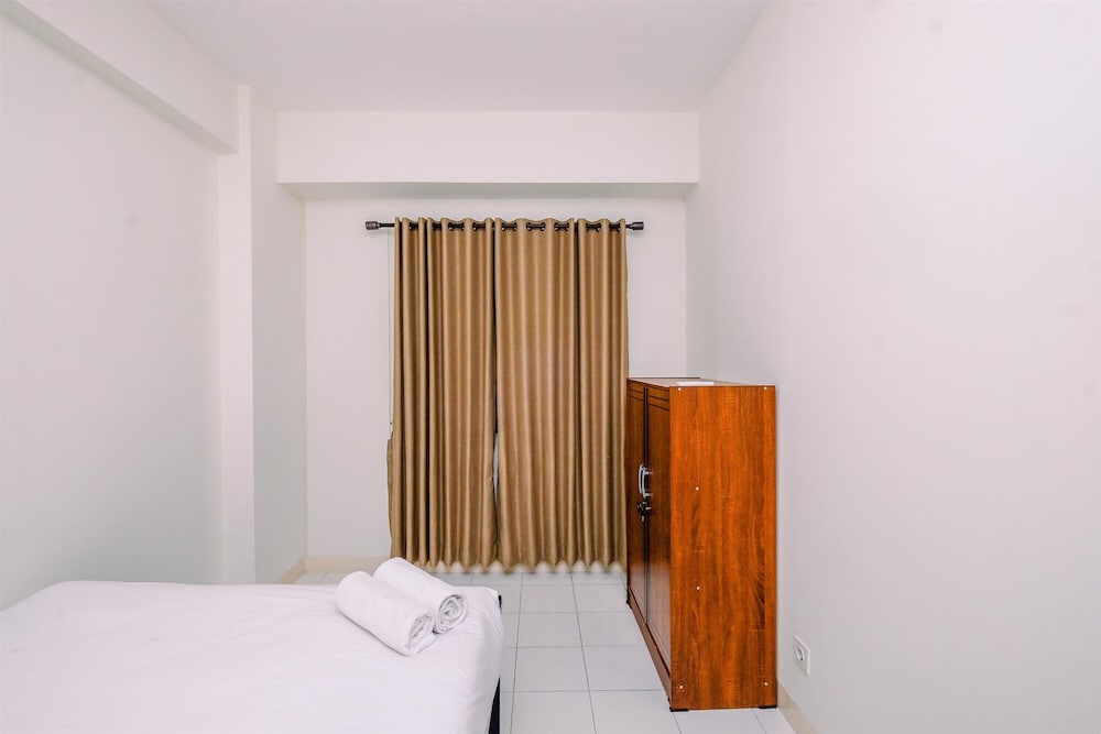 Well Design 2BR Apartment at Podomoro Golf View