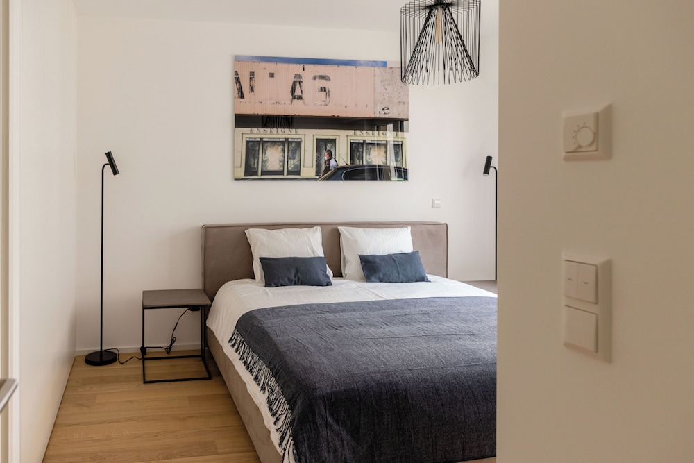 Hamilius Apartments view 4